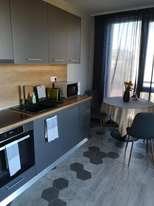 Apartment Opalchenska / Pirotska Sofia Ngoại thất bức ảnh